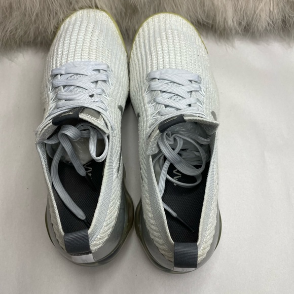 Nike Air VaporMax Flyknit 3 Pure Platinum White - Picture 9 of 11